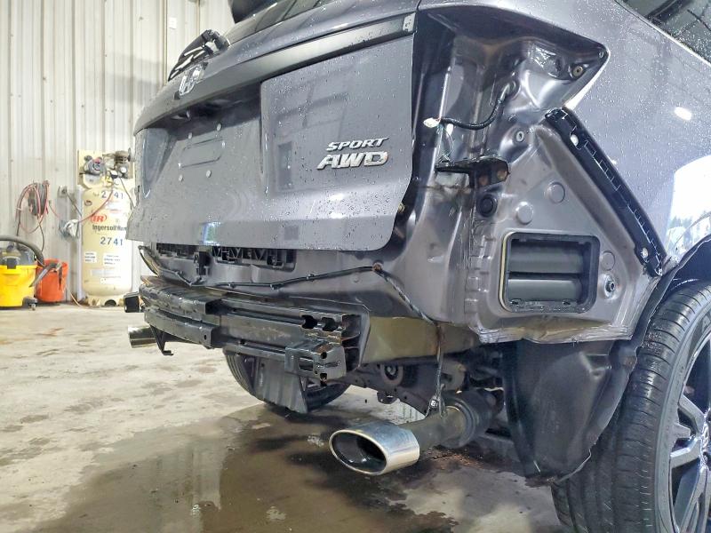 62643726 :رقم المزاد ، 5FNYF8H23MB006498 vin ، 2021 Honda Passport مزاد بيع