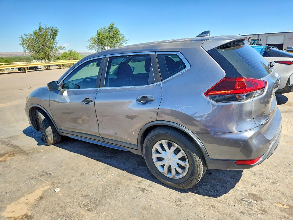 Продаж на аукціоні авто 2018 Nissan Rogue, vin: KNMAT2MTXJP612310, номер лоту: 59231836