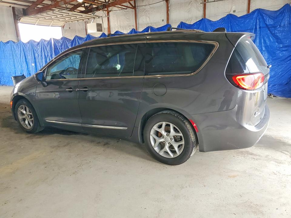 2017 Chrysler Pacifica მანქანა იყიდება აუქციონზე, vin: 2C4RC1EG5HR524966, აუქციონის ნომერი: 59827416