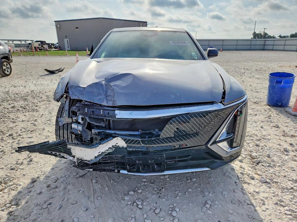 62505096 :رقم المزاد ، 1GYKPMRK3PZ001482 vin ، 2023 Cadillac Lyriq مزاد بيع