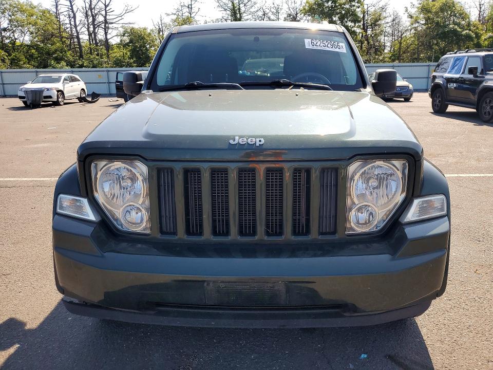 2010 Jeep Liberty მანქანა იყიდება აუქციონზე, vin: 1J4PN2GK2AW177726, აუქციონის ნომერი: 62252966
