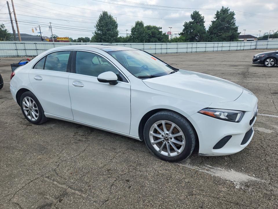 62794356 :رقم المزاد ، WDD3G4EBXKW020708 vin ، 2019 Mercedes-benz A مزاد بيع