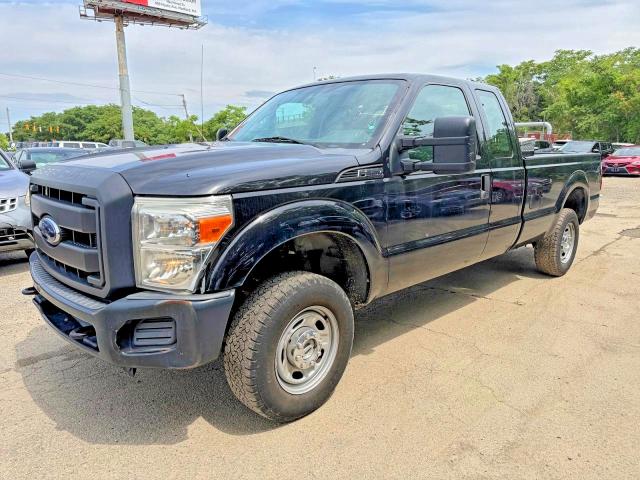60195586 :رقم المزاد ، 1FT7X2B62GED10235 vin ، 2016 Ford F250 مزاد بيع