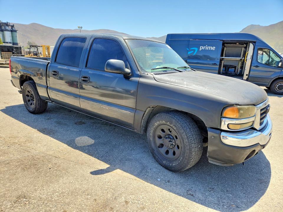 Продажа на аукционе авто 2005 Gmc New Sierra, vin: 2GTEC13T251113050, номер лота: 61573156