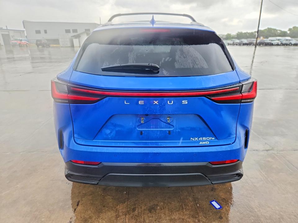 61369526 :رقم المزاد ، JTJHKCFZ4P2015214 vin ، 2023 Lexus Nx مزاد بيع