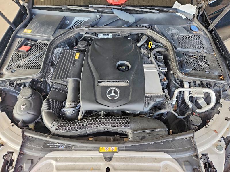 2015 Mercedes-benz C მანქანა იყიდება აუქციონზე, vin: 55SWF4JB4FU069413, აუქციონის ნომერი: 62617346