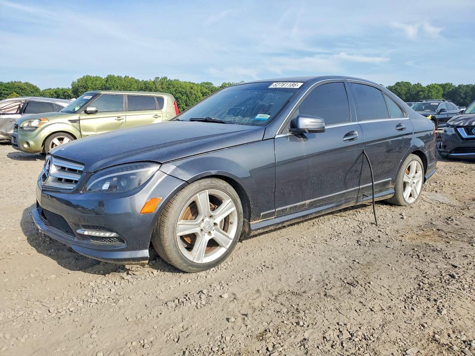 62761186 :رقم المزاد ، WDDGF8BB1BR141030 vin ، 2011 Mercedes-benz C مزاد بيع