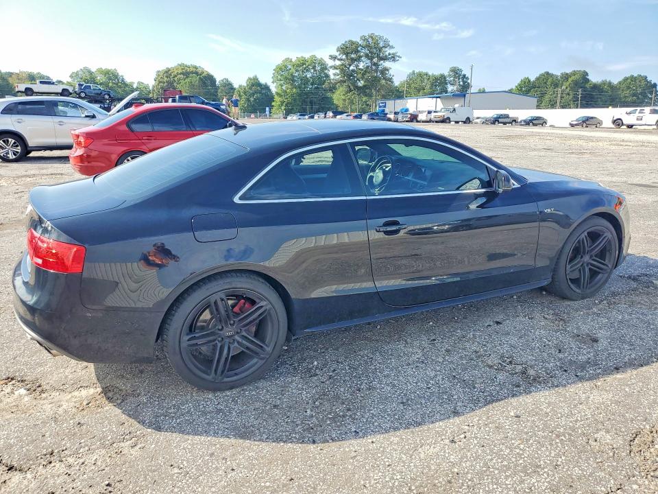 59133416 :رقم المزاد ، WAUVGAFR9DA057825 vin ، 2013 Audi S5 مزاد بيع