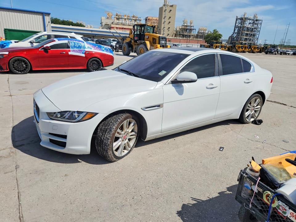 Продаж на аукціоні авто 2019 Jaguar Xe, vin: SAJAD4FX2KCP48966, номер лоту: 61021476