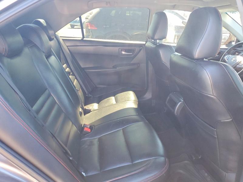 62352736 :رقم المزاد ، 4T1BF1FK0GU202759 vin ، 2016 Toyota Camry مزاد بيع