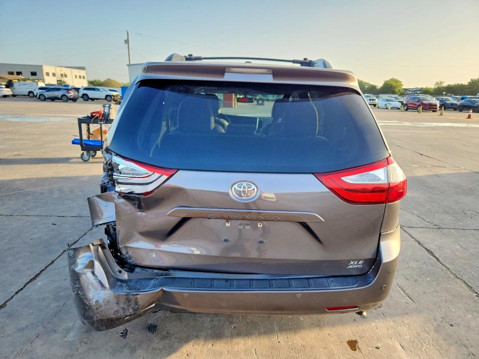 Продаж на аукціоні авто 2015 Toyota Sienna, vin: 5TDDK3DC5FS099146, номер лоту: 60944196