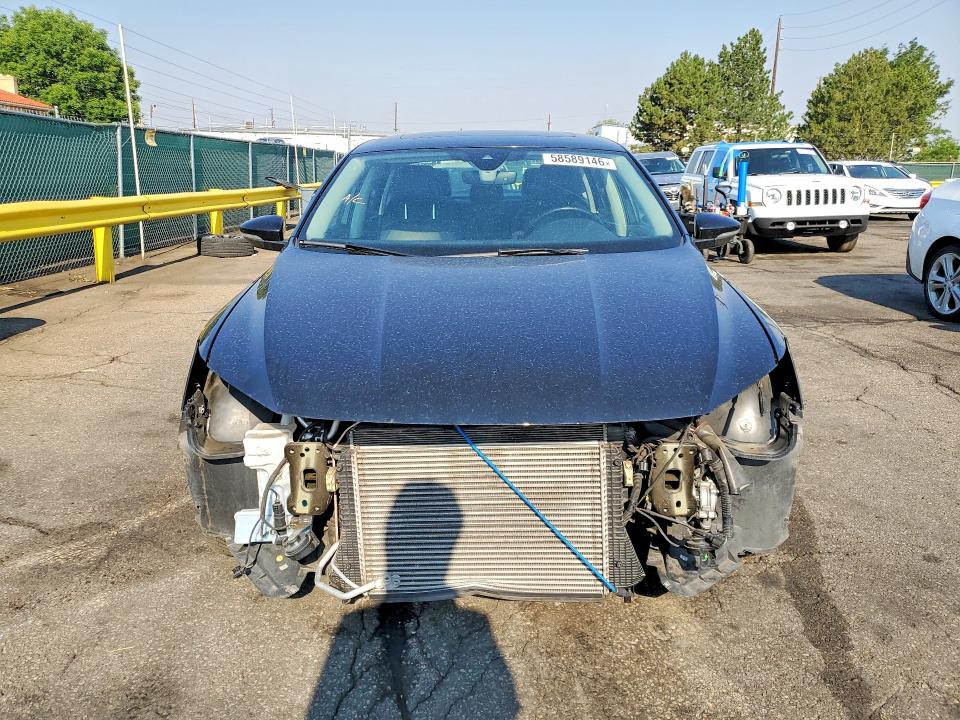58589146 :رقم المزاد ، 1VWCT7A34GC036592 vin ، 2016 Volkswagen Passat مزاد بيع