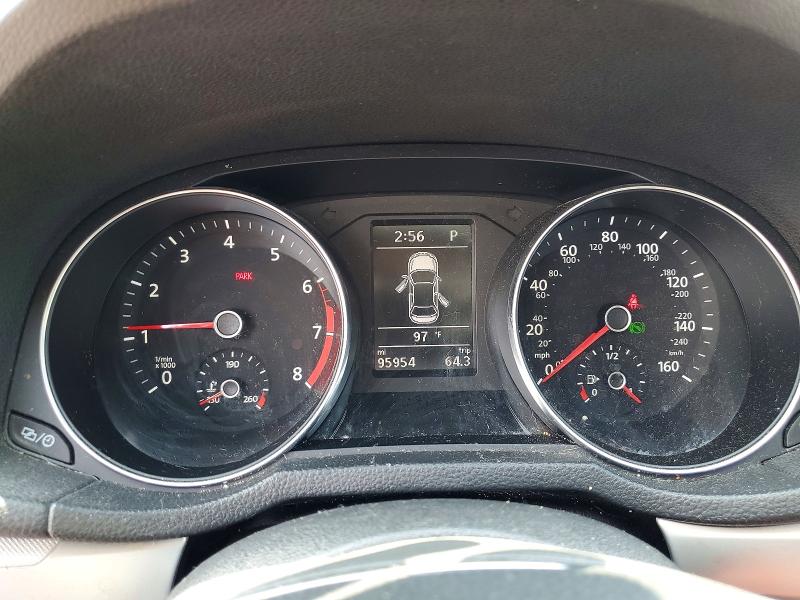 61296386 :رقم المزاد ، 1VWAS7A39GC030636 vin ، 2016 Volkswagen Passat مزاد بيع