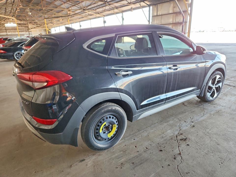 Продаж на аукціоні авто 2017 Hyundai Tucson, vin: KM8J33A23HU467992, номер лоту: 61505506