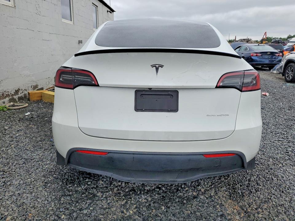 Продажа на аукционе авто 2023 Tesla Model Y, vin: 7SAYGDEE5PF687789, номер лота: 60175326