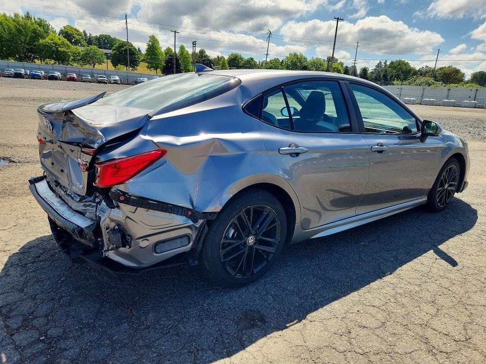 2026 Toyota Camry მანქანა იყიდება აუქციონზე, vin: 4T1DAACK5TU661484, აუქციონის ნომერი: 61739766