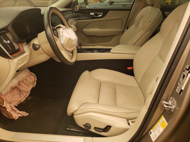 Продажа на аукционе авто 2020 Volvo V60 Cross Country, vin: YV4102WK5L1041566, номер лота: 60949916