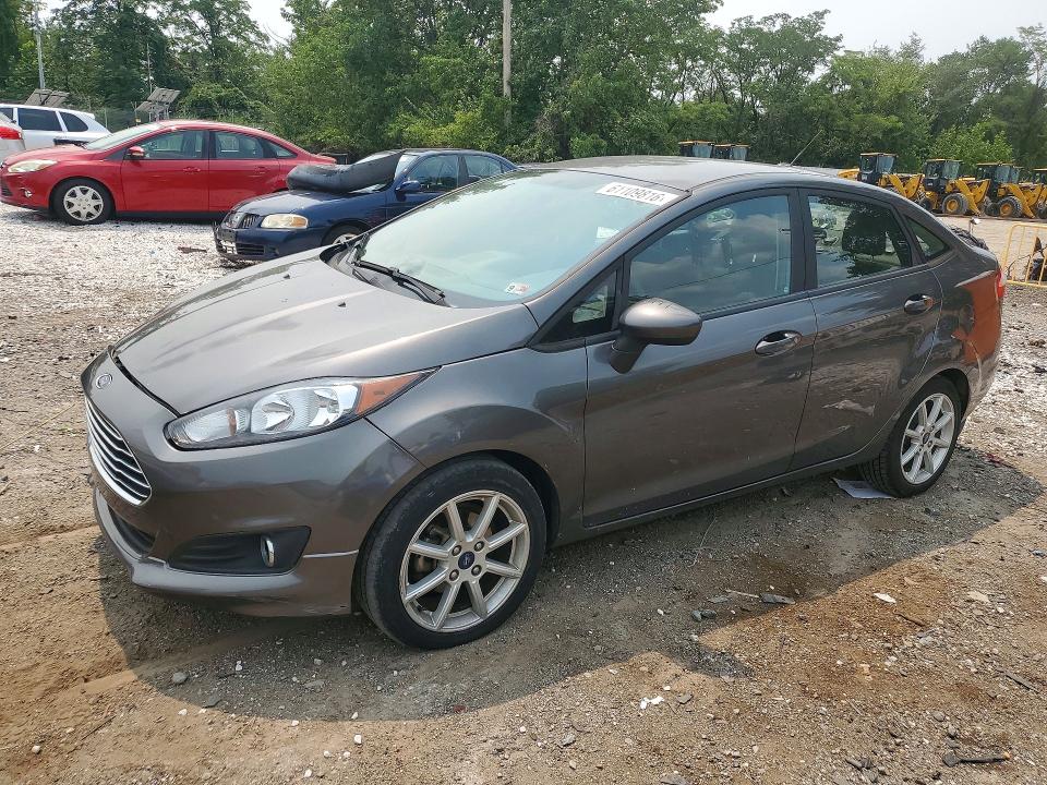 2019 Ford Fiesta მანქანა იყიდება აუქციონზე, vin: 3FADP4BJ5KM137645, აუქციონის ნომერი: 61109816