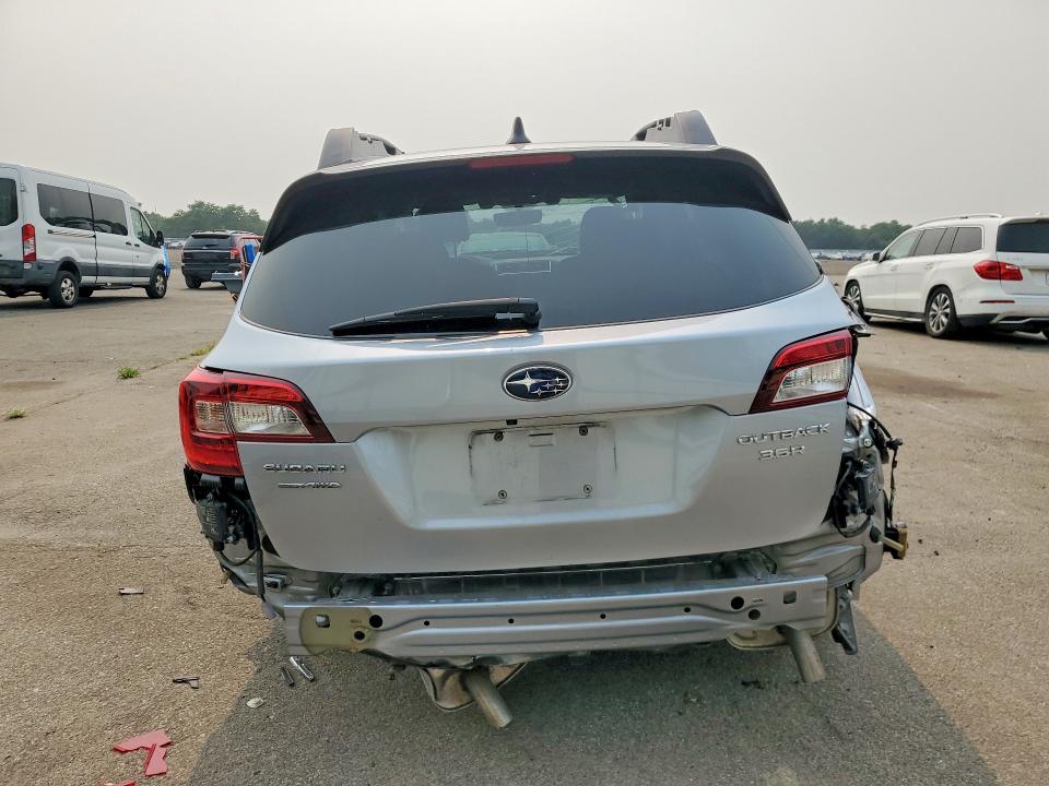 60271876 :رقم المزاد ، 4S4BSENC7J3350997 vin ، 2018 Subaru Outback مزاد بيع