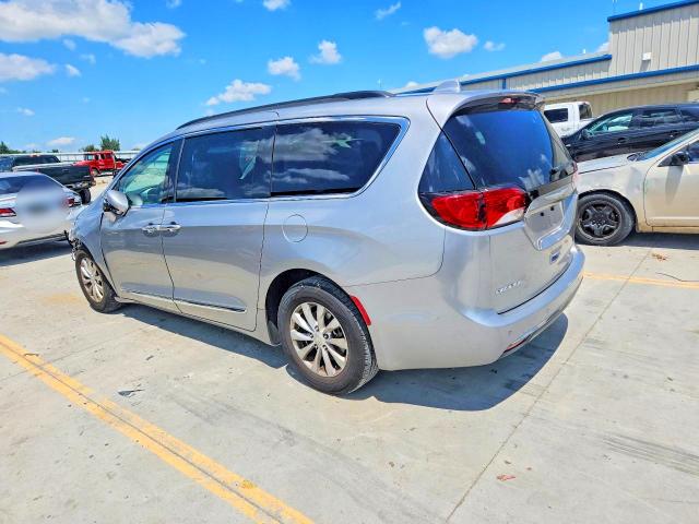2017 Chrysler Pacifica მანქანა იყიდება აუქციონზე, vin: 2C4RC1BG1HR788108, აუქციონის ნომერი: 63413456