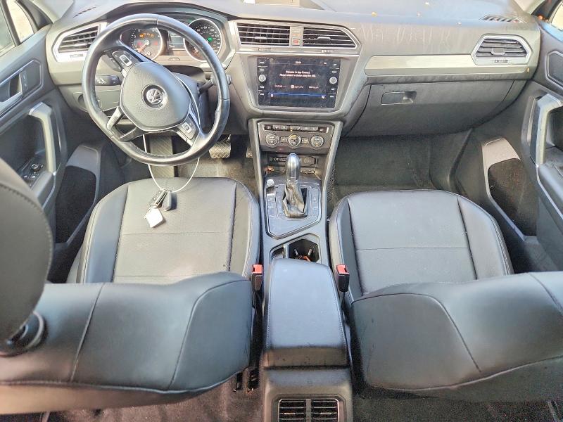 62045756 :رقم المزاد ، 3VV3B7AX0JM061652 vin ، 2018 Volkswagen Tiguan مزاد بيع