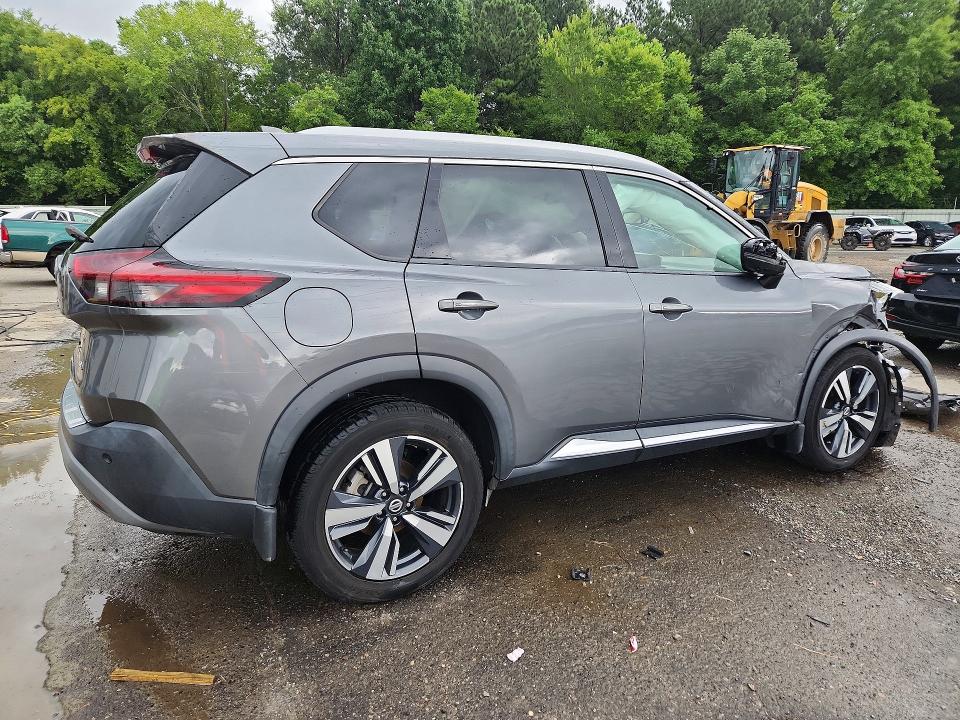 60131836 :رقم المزاد ، 5N1AT3CA2MC771822 vin ، 2021 Nissan Rogue مزاد بيع