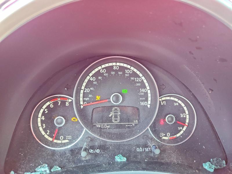 58797796 :رقم المزاد ، 3VW5X7AT3DM817806 vin ، 2013 Volkswagen Beetle مزاد بيع