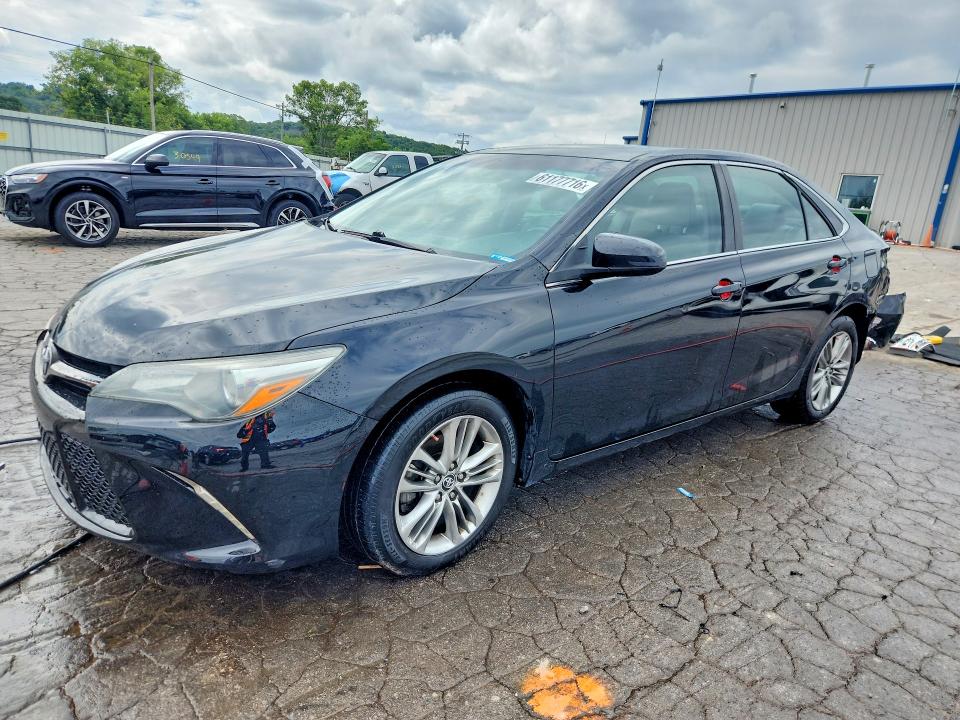 61177716 :رقم المزاد ، 4T1BF1FK7GU531412 vin ، 2016 Toyota Camry مزاد بيع