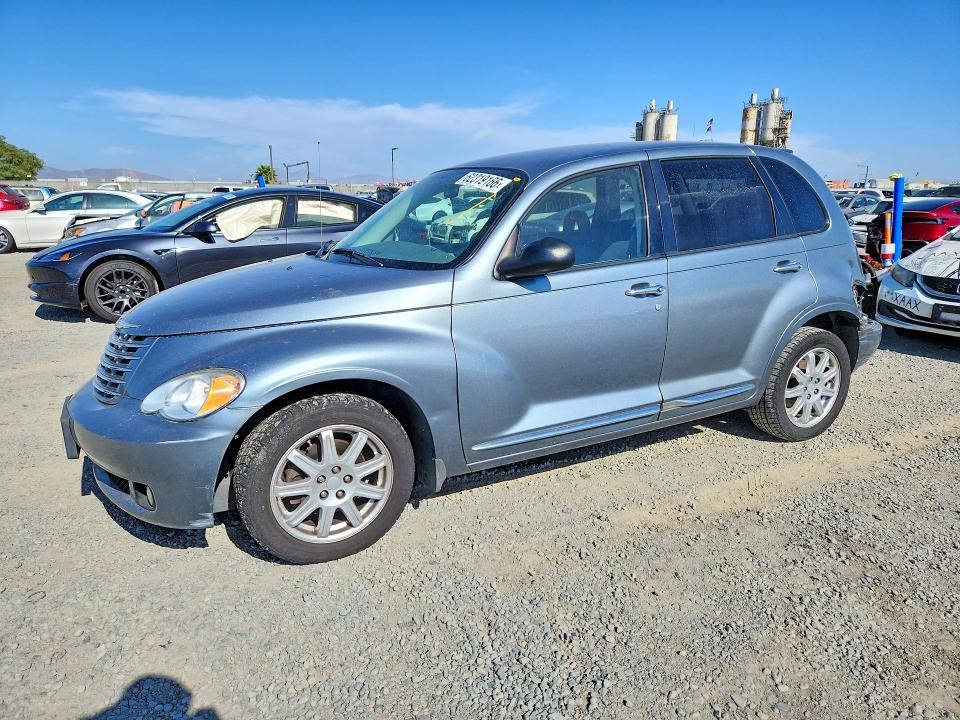 62319166 :رقم المزاد ، 3A4GY5F92AT202864 vin ، 2010 Chrysler Pt Cruiser مزاد بيع