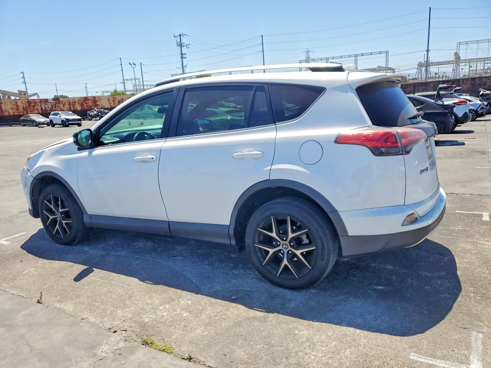 62676826 :رقم المزاد ، 2T3NFREV5GW305142 vin ، 2016 Toyota Rav4 مزاد بيع