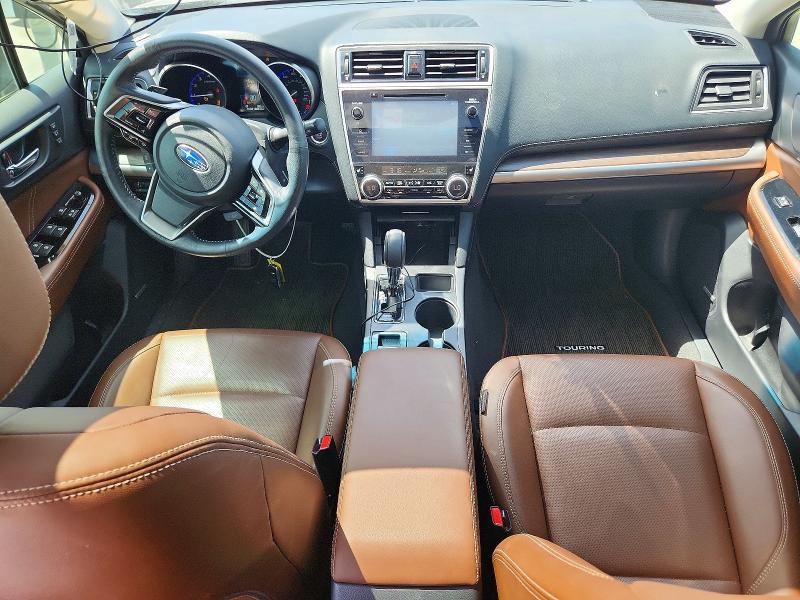 60244986 :رقم المزاد ، 4S4BSETC7K3277439 vin ، 2019 Subaru Outback مزاد بيع