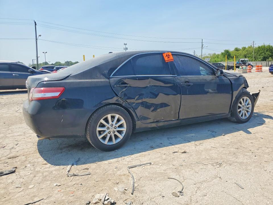 2011 Toyota Camry მანქანა იყიდება აუქციონზე, vin: 4T1BK3EK8BU627423, აუქციონის ნომერი: 60843036