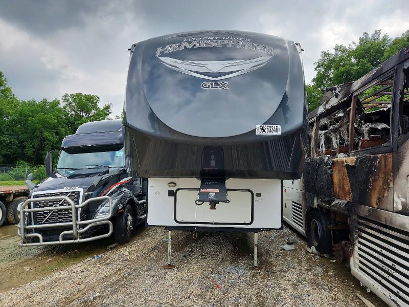 59863346 :رقم المزاد ، 4X4FSBM28JV005036 vin ، 2018 Forest River Sier Recreational Vehicle (rv) مزاد بيع