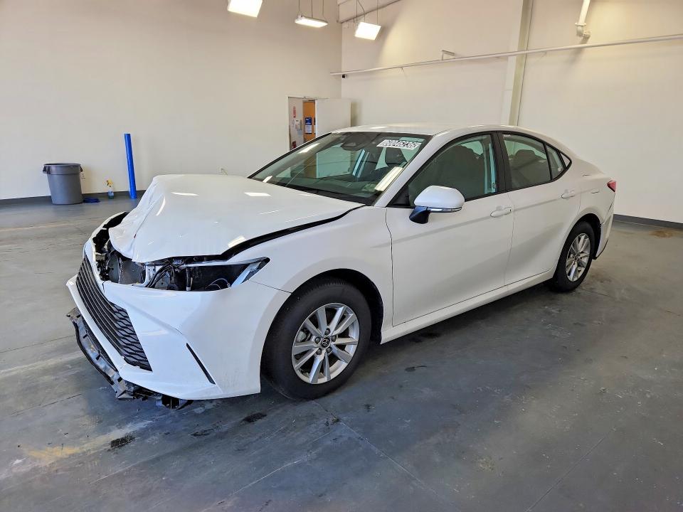 Auction sale of the 2026 Toyota Camry, vin: 4T1DAACK5TU710022, lot number: 60046236