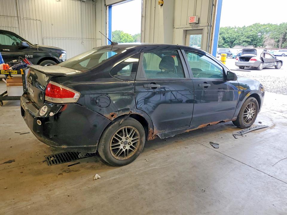 2010 Ford Focus მანქანა იყიდება აუქციონზე, vin: 1FAHP3FN9AW118636, აუქციონის ნომერი: 62074486