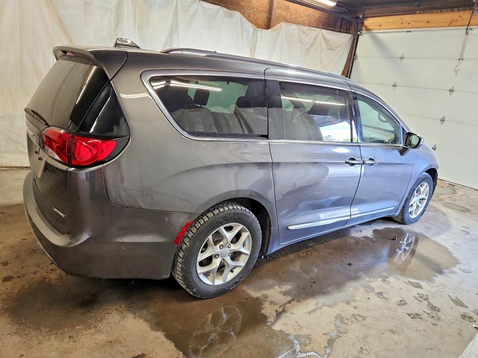 85627405 :رقم المزاد ، 2C4RC1GG4LR143552 vin ، 2020 Chrysler Pacifica مزاد بيع