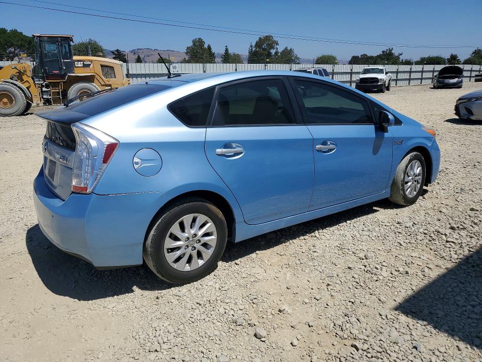 Продажа на аукционе авто 2012 Toyota Prius Plug-in Hybrid, vin: JTDKN3DP8C3009566, номер лота: 61797116