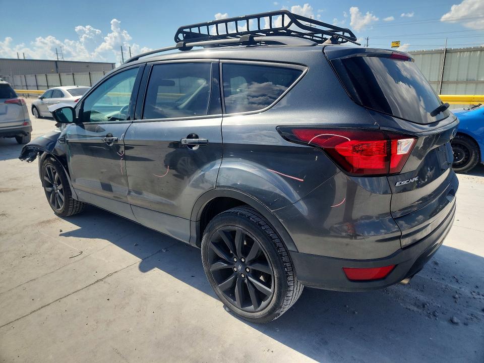 Продаж на аукціоні авто 2019 Ford Escape, vin: 1FMCU0GDXKUC25768, номер лоту: 59962066