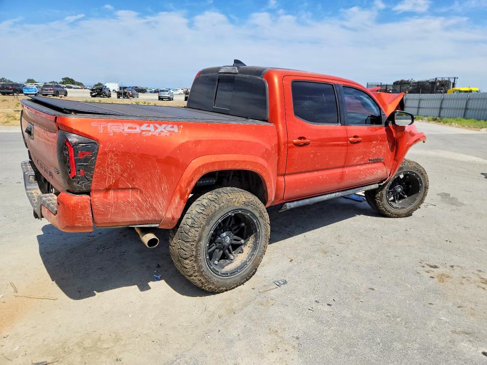 Продажа на аукционе авто 2017 Toyota Tacoma, vin: 3TMCZ5AN6HM050579, номер лота: 97685105