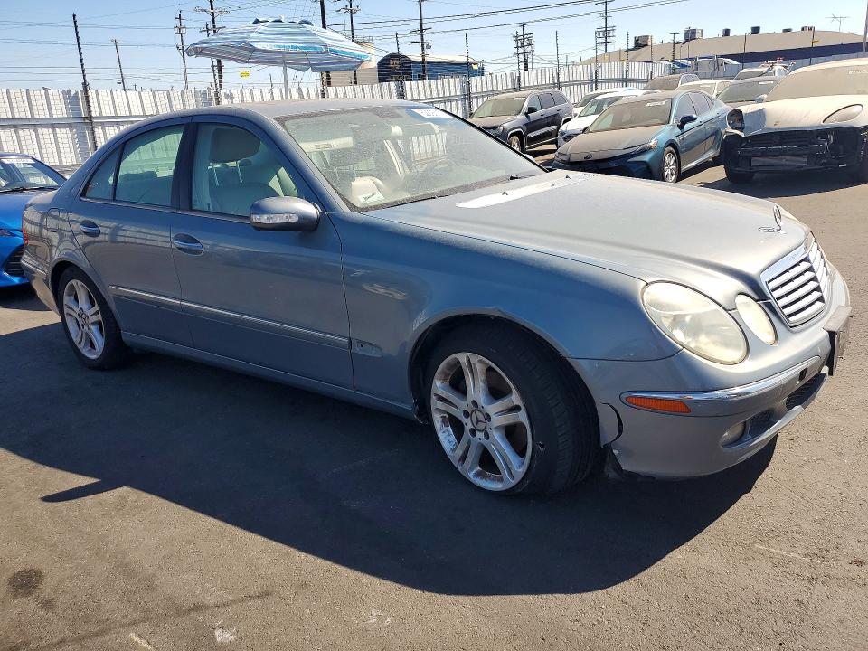 2006 Mercedes-benz E მანქანა იყიდება აუქციონზე, vin: WDBUF56J26A918038, აუქციონის ნომერი: 62293176