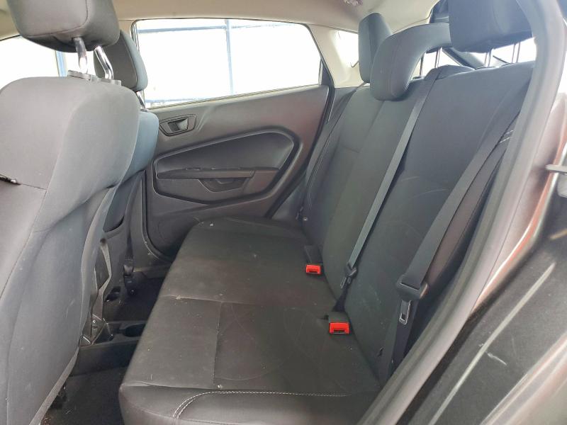 59272126 :رقم المزاد ، 3FADP4EJ6JM108181 vin ، 2018 Ford Fiesta مزاد بيع