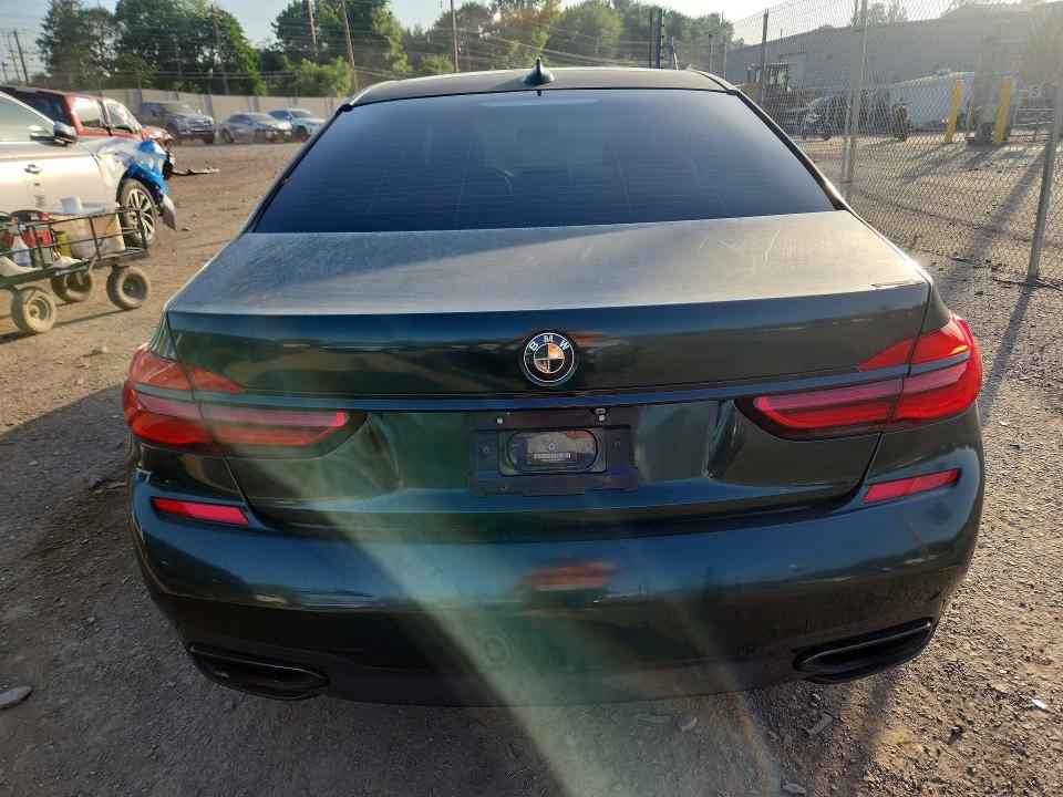 2018 Bmw 750 მანქანა იყიდება აუქციონზე, vin: WBA7F2C50JB238725, აუქციონის ნომერი: 85980905