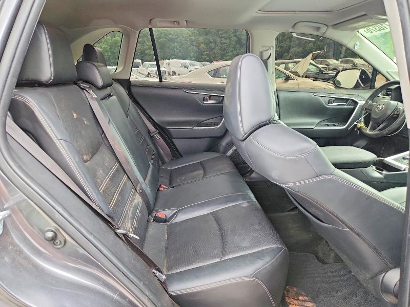 Продажа на аукционе авто 2019 Toyota Rav4, vin: JTMN1RFV7KD039447, номер лота: 60710376