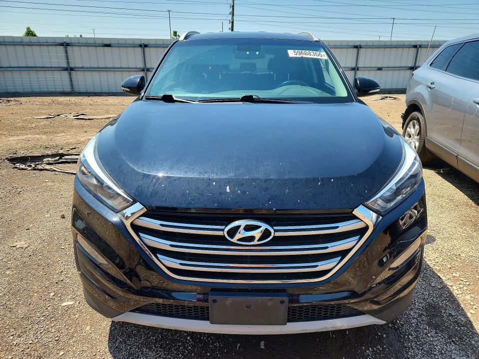 2017 Hyundai Tucson მანქანა იყიდება აუქციონზე, vin: KM8J3CA26HU563776, აუქციონის ნომერი: 59608366