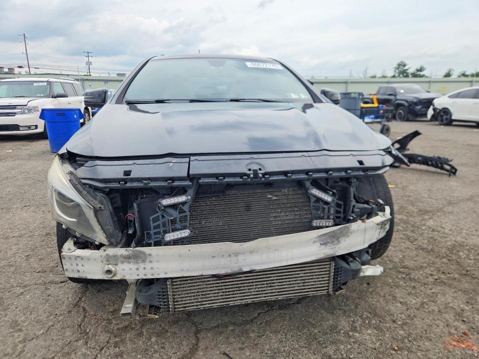 60672176 :رقم المزاد ، WDDSJ4EB5EN068611 vin ، 2014 Mercedes-benz Cla مزاد بيع