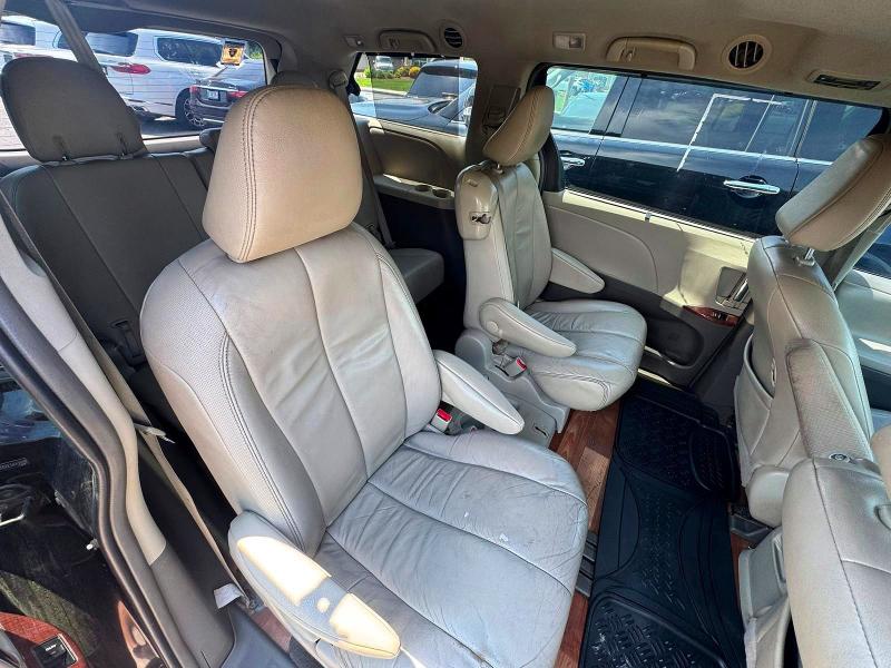 2014 Toyota Sienna მანქანა იყიდება აუქციონზე, vin: 5TDYK3DC0ES443899, აუქციონის ნომერი: 61165586