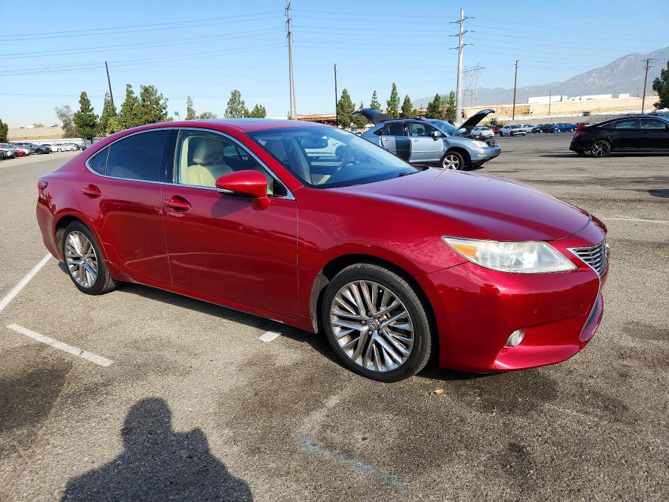 61206066 :رقم المزاد ، JTHBK1GG6D2012982 vin ، 2013 Lexus Es مزاد بيع