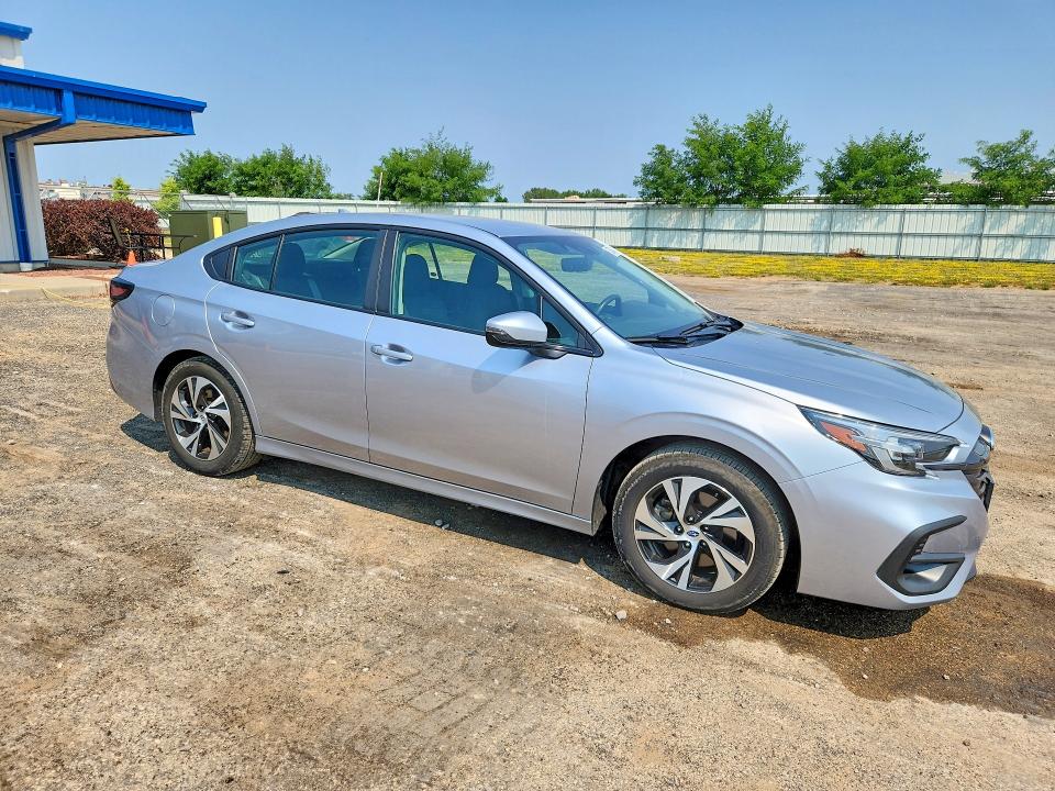 2023 Subaru Legacy მანქანა იყიდება აუქციონზე, vin: 4S3BWAD6XP3008899, აუქციონის ნომერი: 62475406