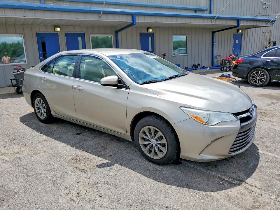 2016 Toyota Camry მანქანა იყიდება აუქციონზე, vin: 4T1BF1FK2GU136361, აუქციონის ნომერი: 60773486