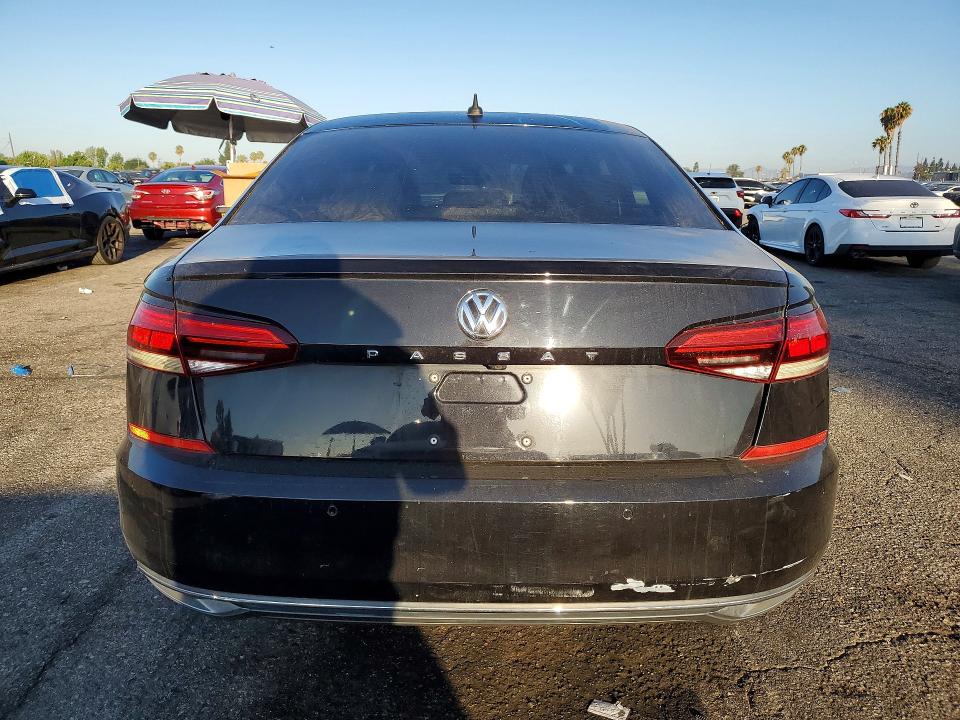 60844326 :رقم المزاد ، 1VWCA7A30LC018526 vin ، 2020 Volkswagen Passat مزاد بيع